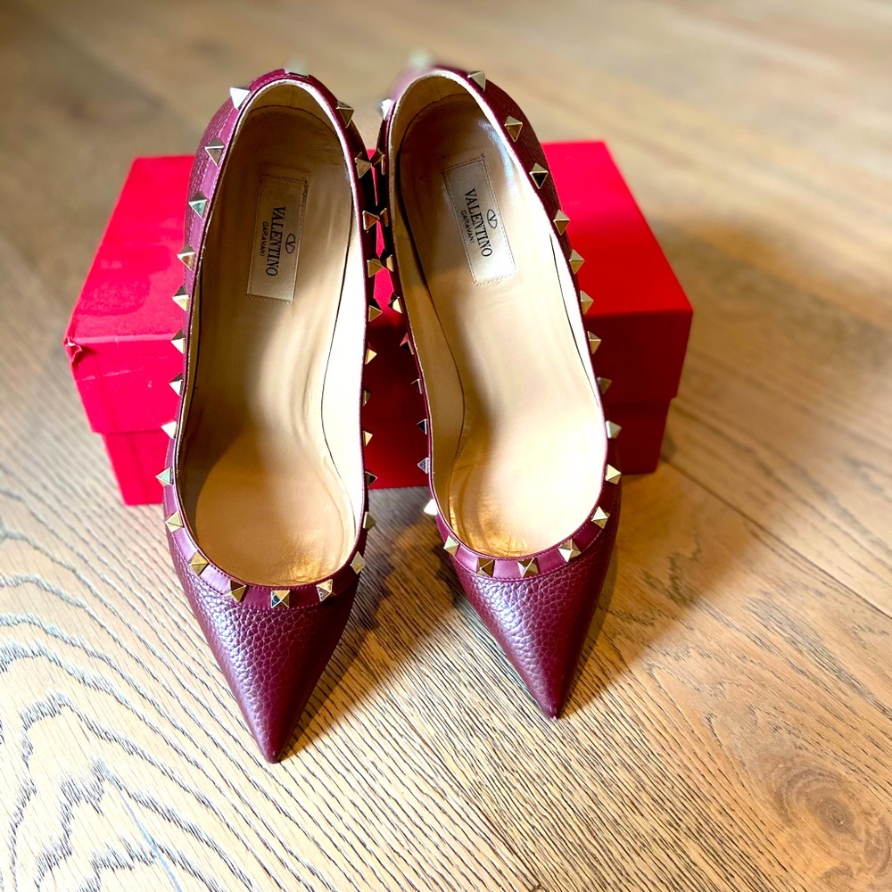 Valentino Rockstud classic heels 41 11